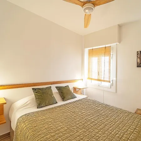 Apartment Welcs 143 Emp Con Vistas Al Canal Empuriabrava